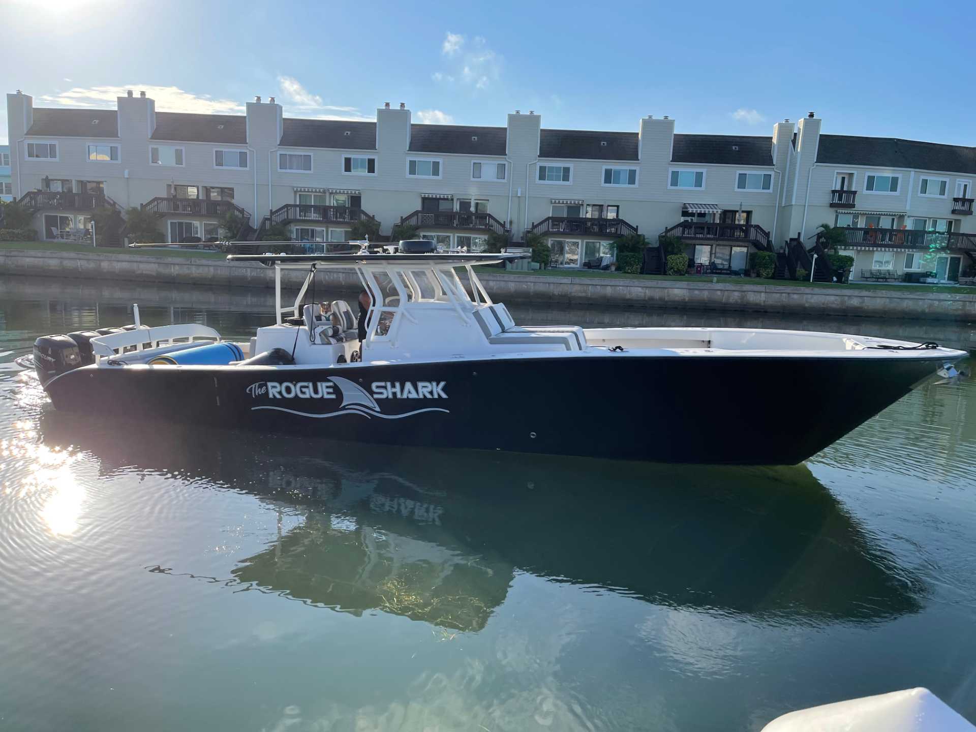 2020 47ft Center Console Conch The Rogue Shark